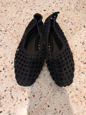 H&M Black Woven Ballet Flats - Women